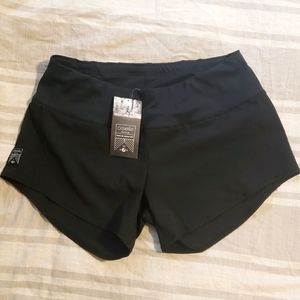 Oiselle Black Roga Running Shorts size 4